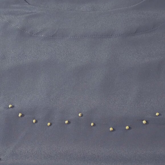 Jaclyn Smith Navy Studded Front Top/Blouse Cap Extended w/ beaded Shoulder Sz L - Picture 5 of 9